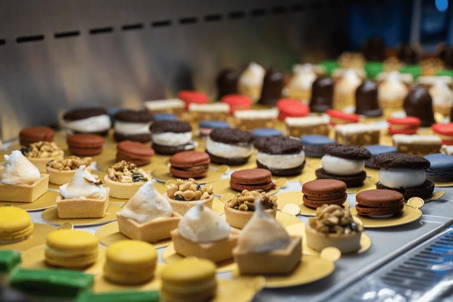 ארוחת ערב | לאונרדו פלאזה ים המלח