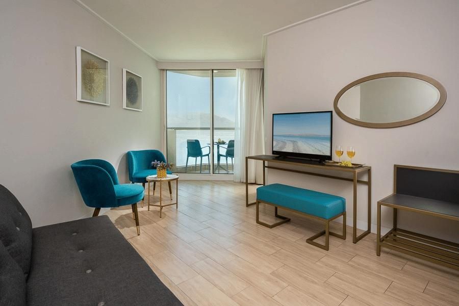 חדר דלקס משפחתי צופה לים