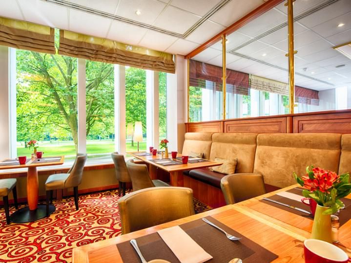 מסעדת המלון