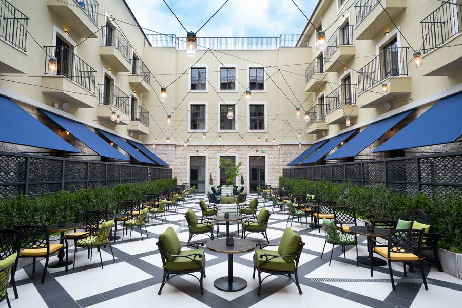 חצר פנימית, פטיו | בוטניקה חיפה