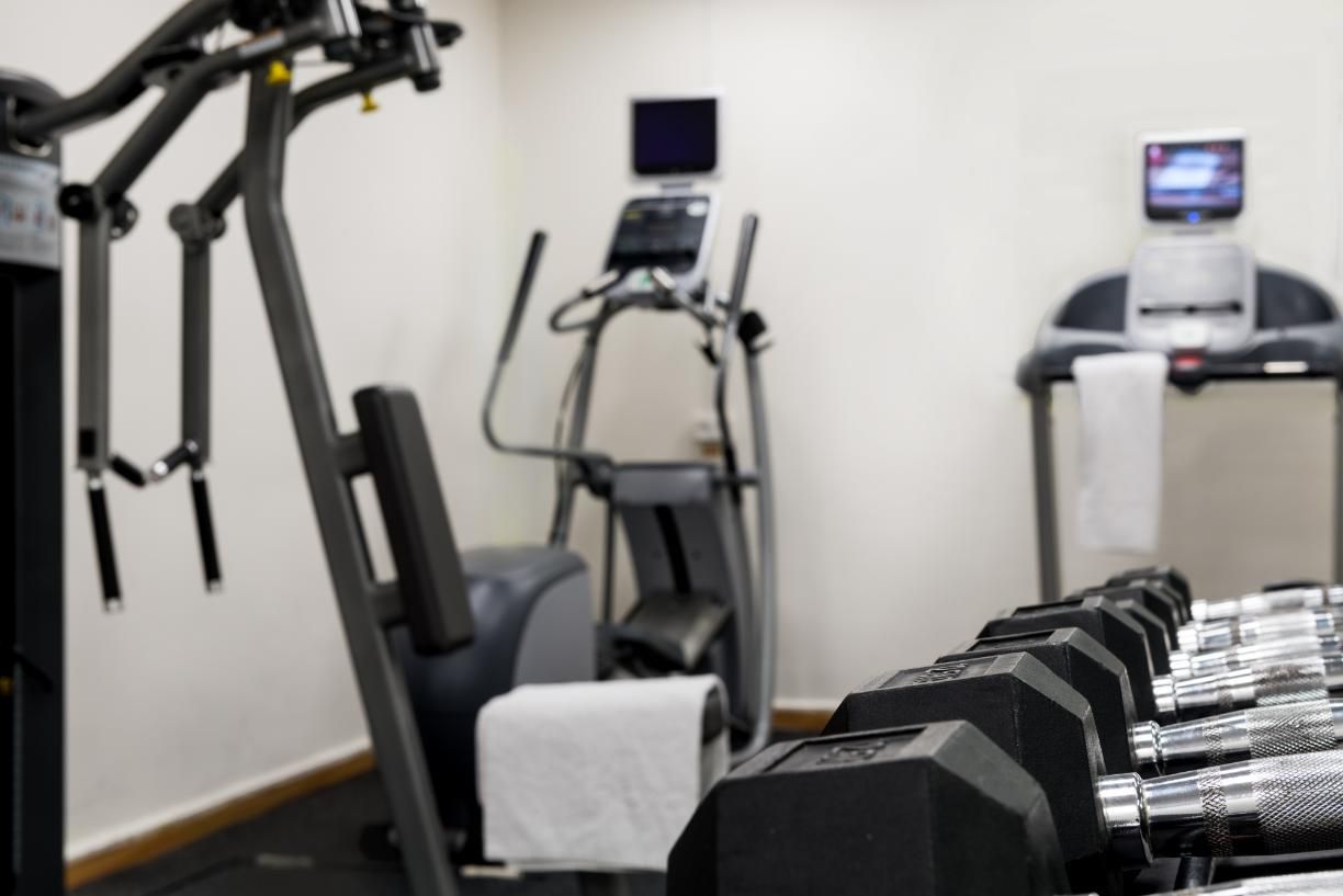 חדר כושר | לאונרדו בוטיק רחובות