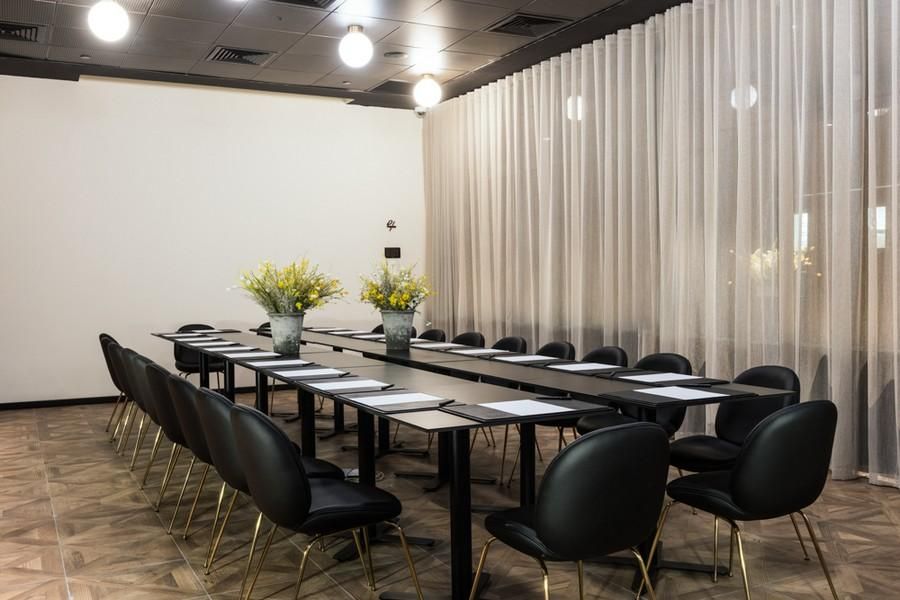 אולמות לאירועים וישיבות