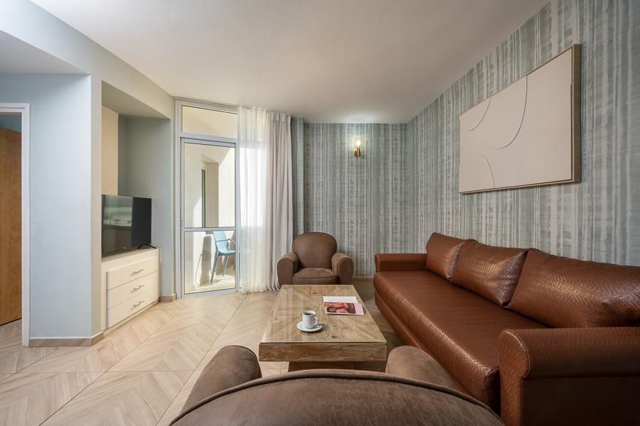 סופריור משפחה