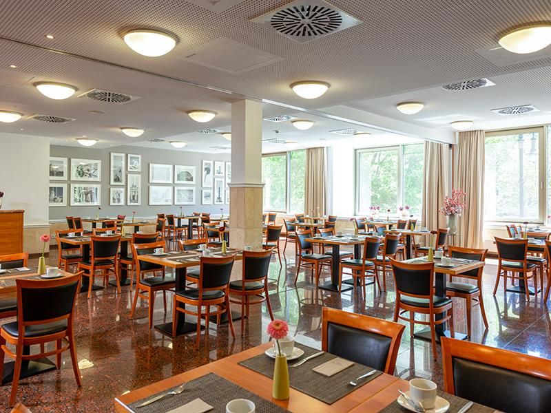 מסעדת המלון