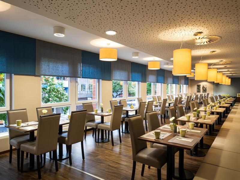 מסעדת המלון