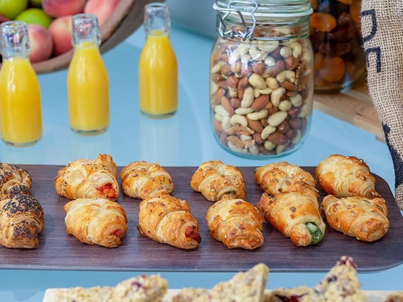 כיבוד חדר ישיבות