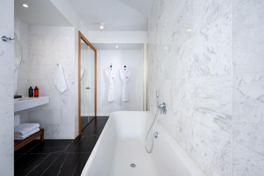 סוויטת גג ג'קוזי