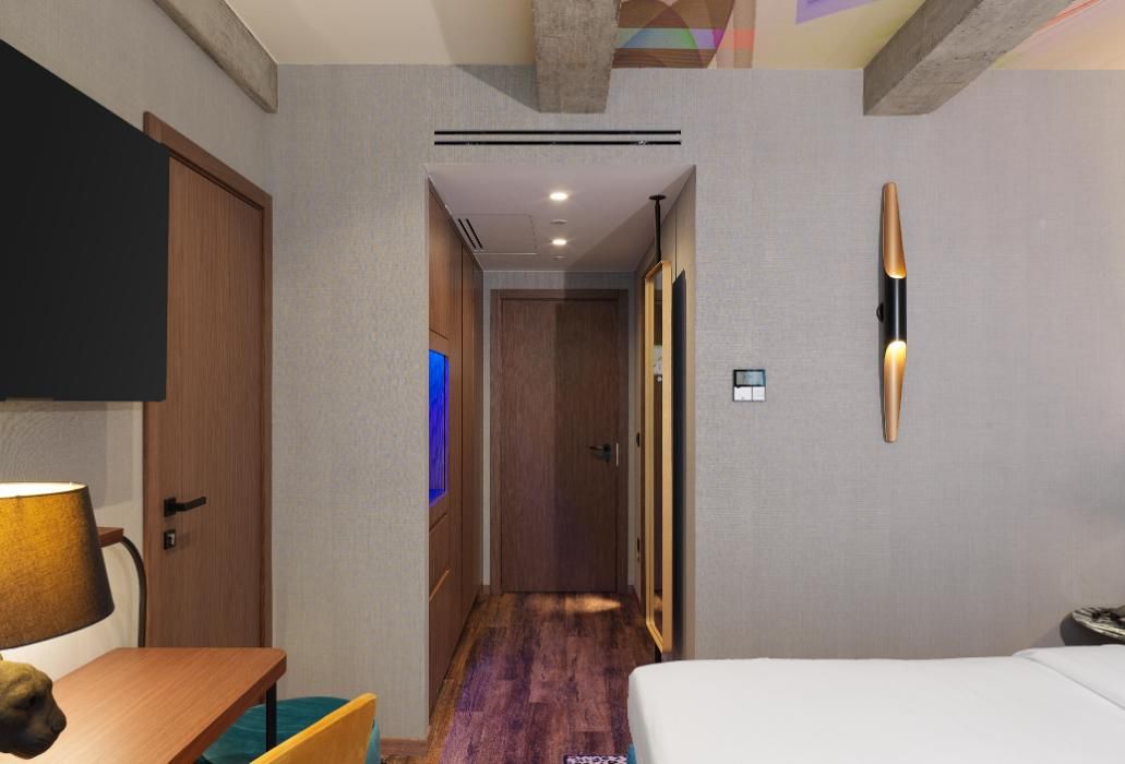 חדר סופריור Down to Earth