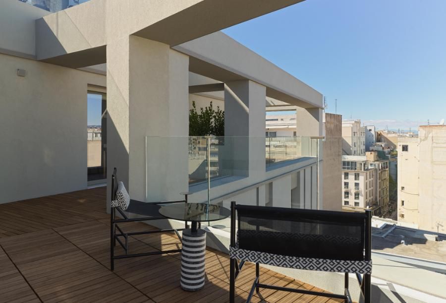 סוויטת פרדייז עם גישה לטרקלין העסקים