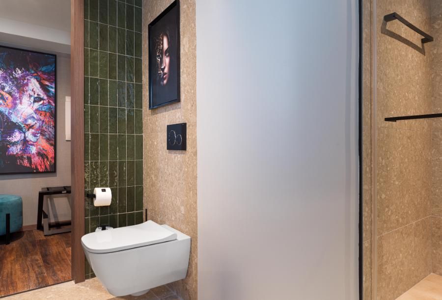 סוויטת NYX עם נוף לים וגישה לטרקלין העסקים