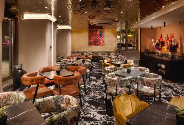 ניקס סלוניקי | אזור ישיבה