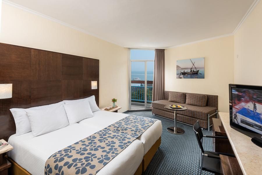 חדר סופריור נוף לכנרת עם דלת מקשרת