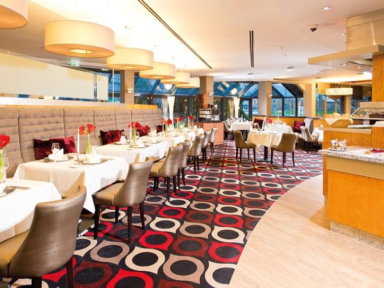 מסעדת ובר המלון