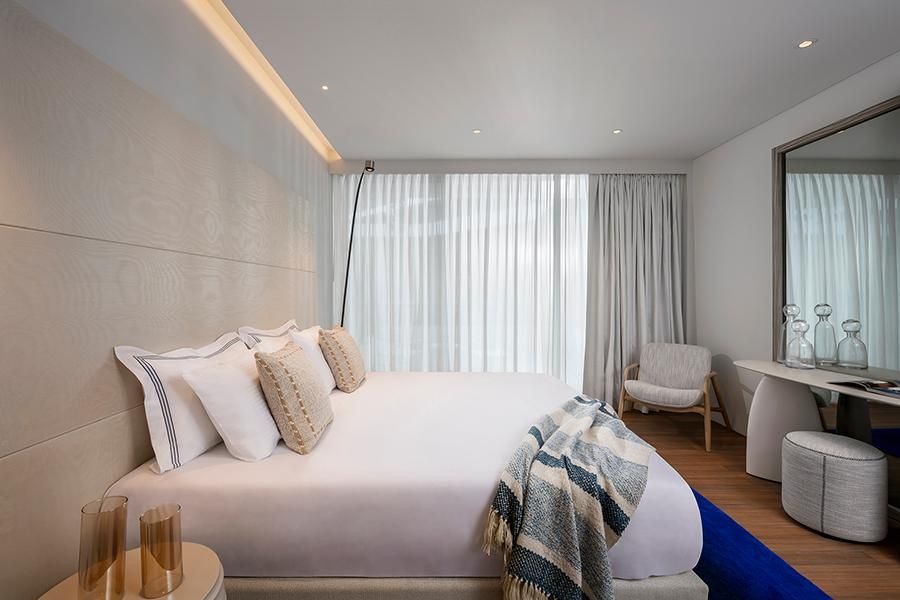 דלקס עם נוף לבריכה