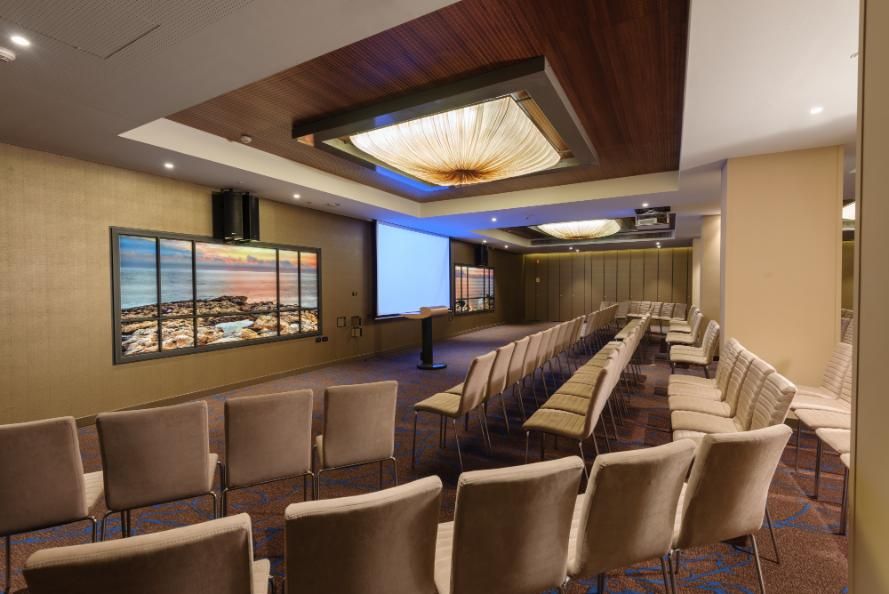 אולם פולג ימים