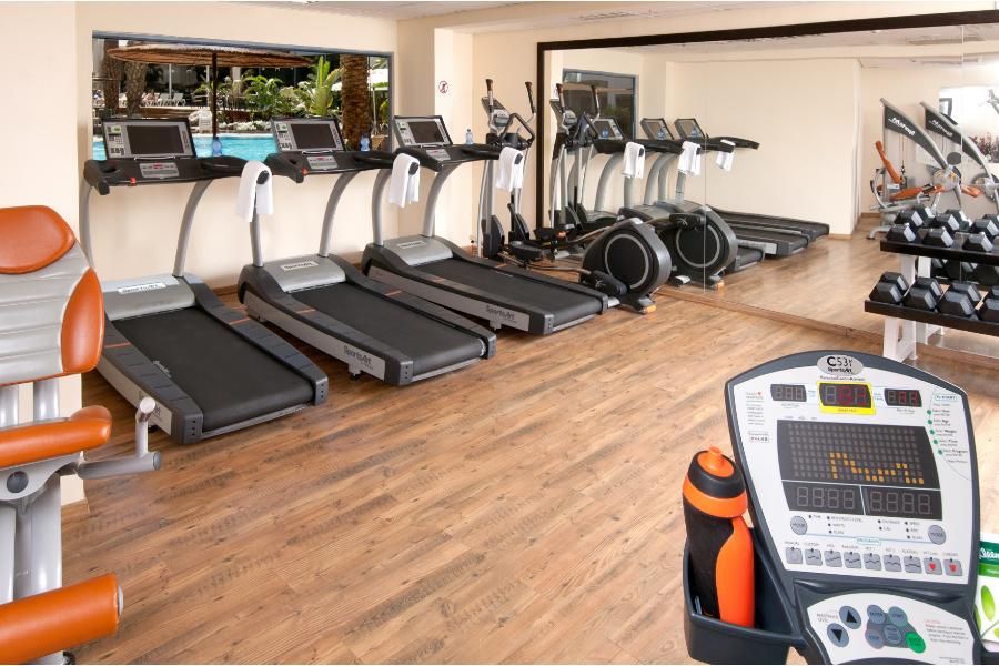 חדר הכושר במלון לאונרדו פריוילג' אילת