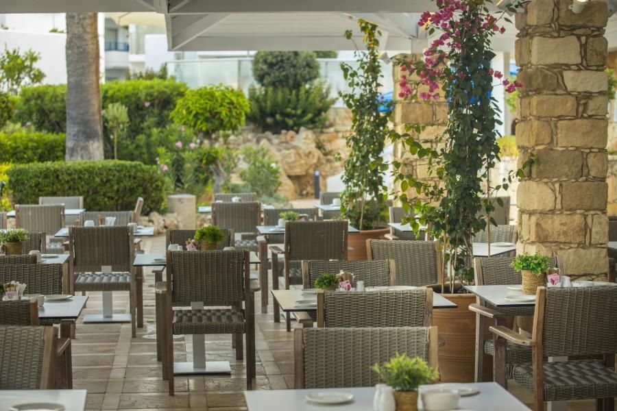 מסעדת גן Blue Horizon