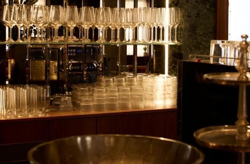 לאונג' בר מלון reception